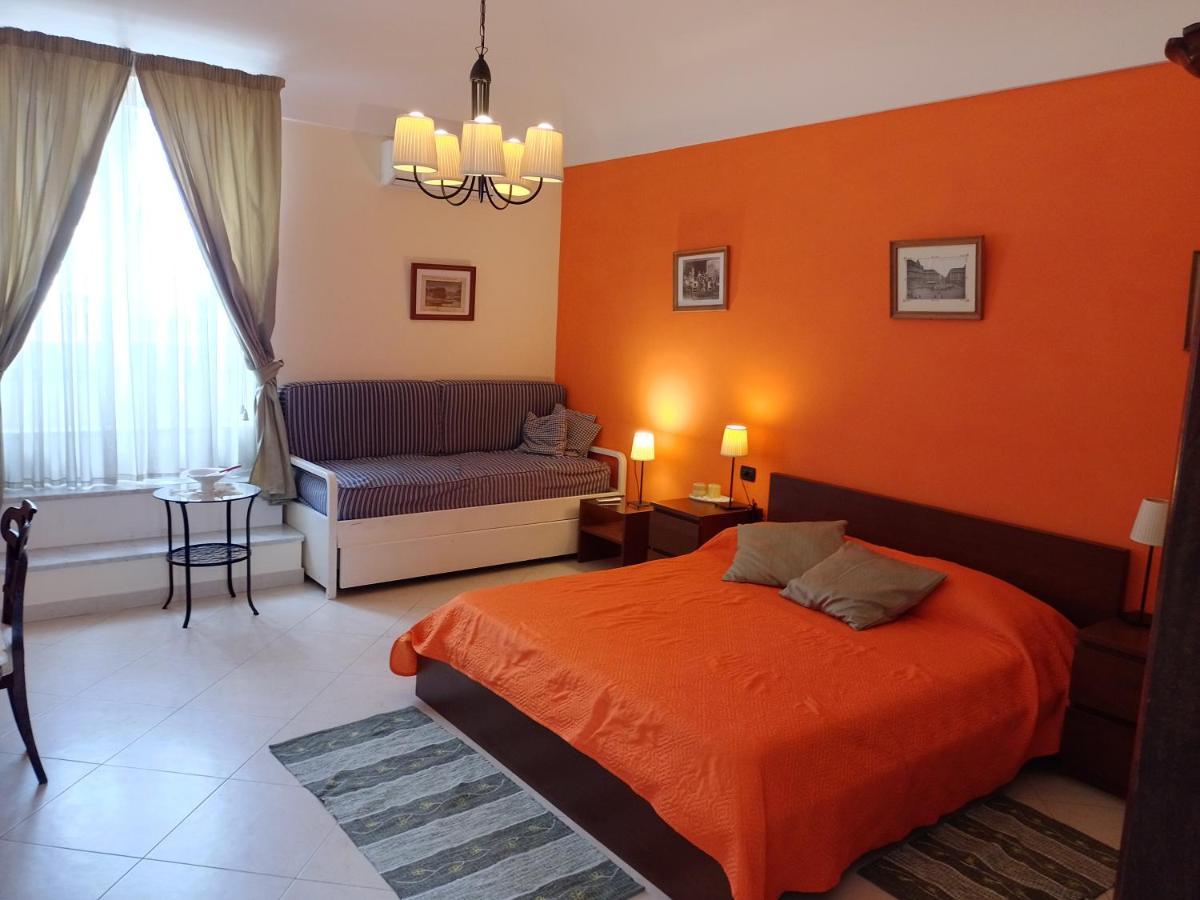 B&B Cupole E Campanili Napoli Ngoại thất bức ảnh