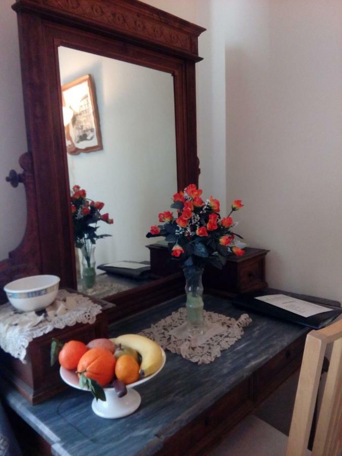 B&B Cupole E Campanili Napoli Ngoại thất bức ảnh